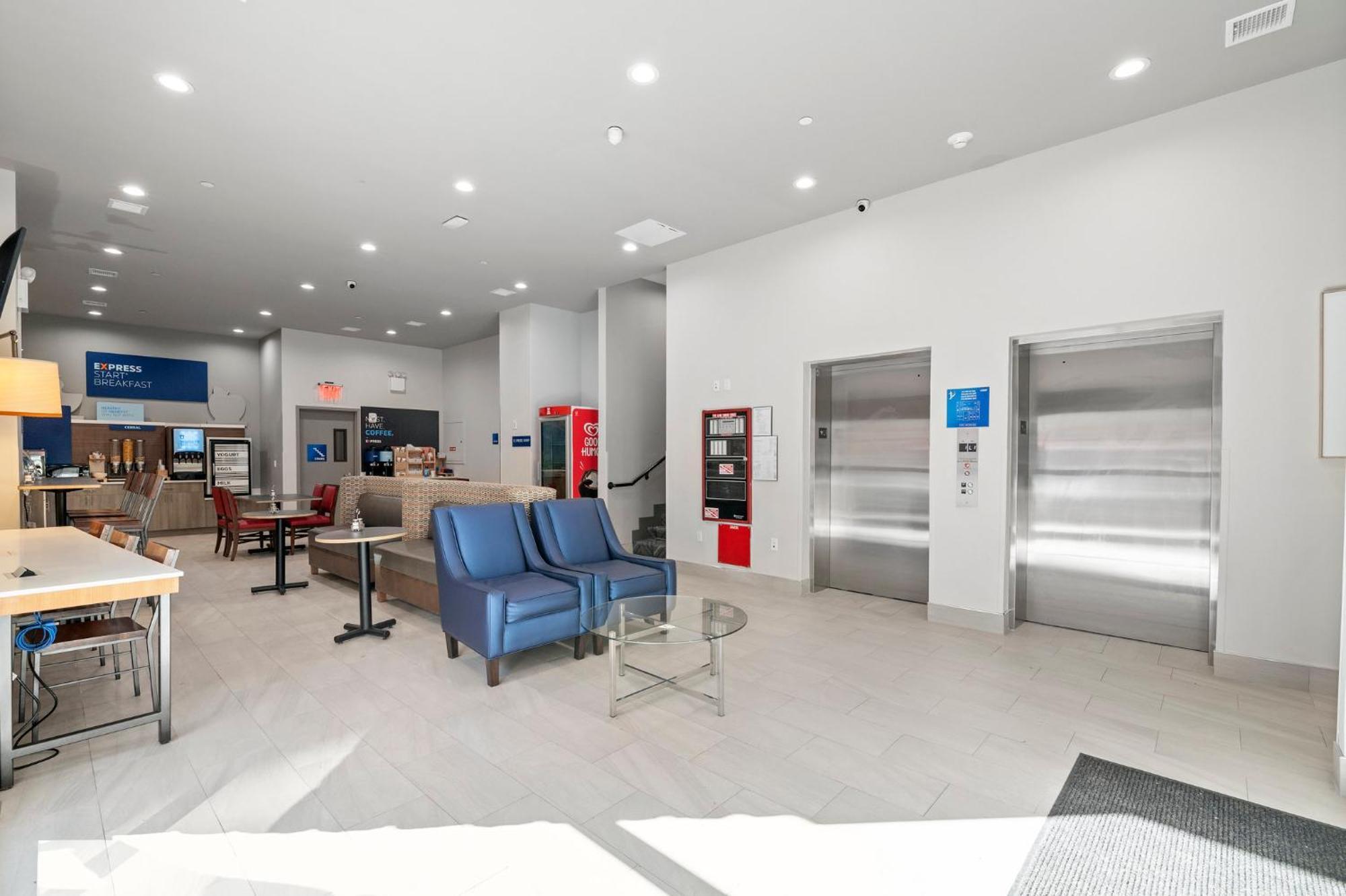 Holiday Inn Express & Suites Bronx - Nyc By Ihg Nueva York Exterior foto